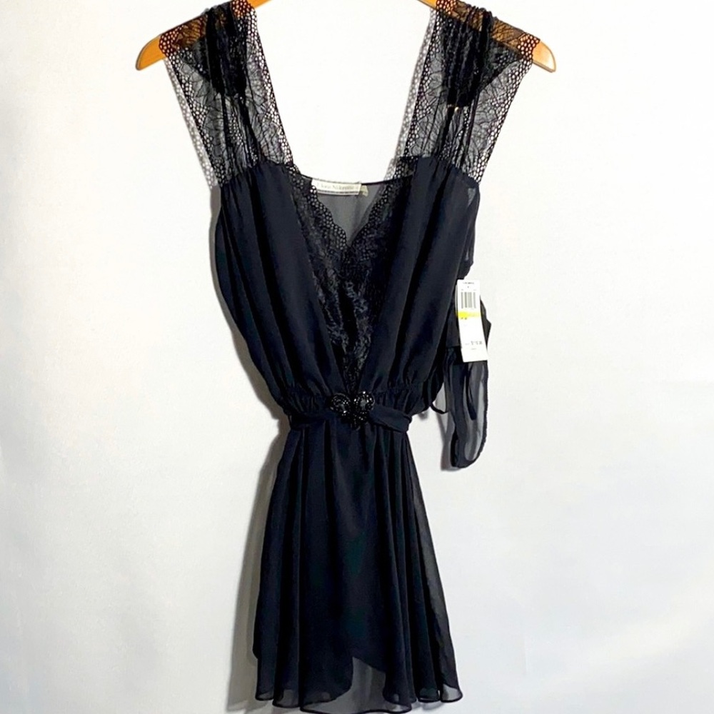 Flora Nikrooz Black Sheer Lace Babydoll Cami Chemise & Thong 2 Piece Set